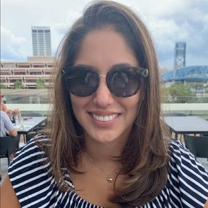 Meet your Posher, Megan